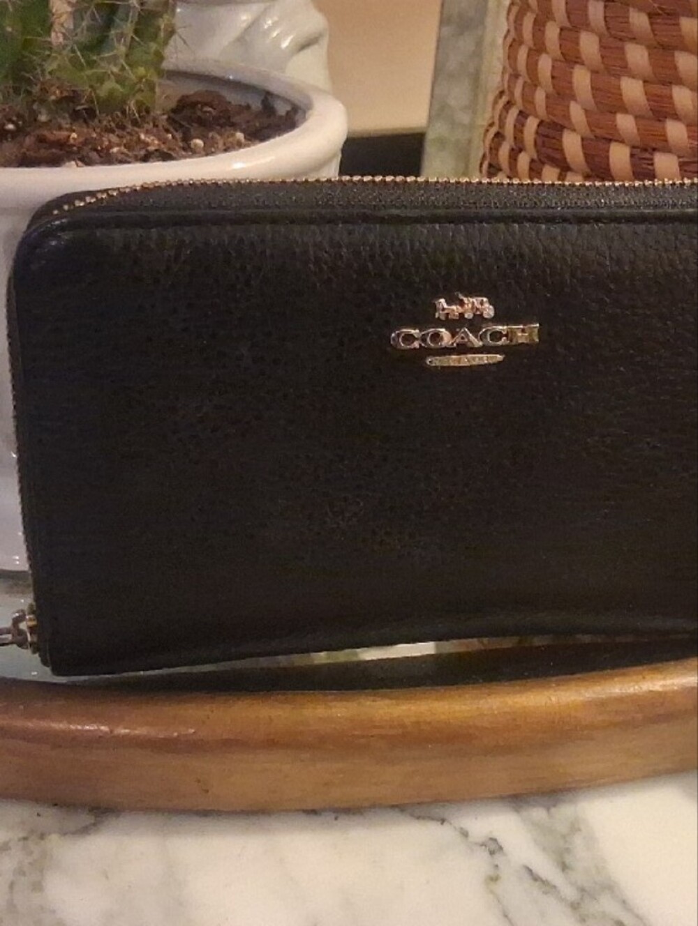 Coach Black Pebbled Leather Zip Wallet with Gold Logo Accent - Picture 4 of 12